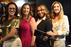 Gislaine Bispo, Aline Rosa, Brenda Campos e Renata Tunchel - Diva Bo$$